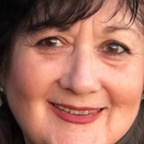 Meet your Posher, Nancy - Picture 1 of 3